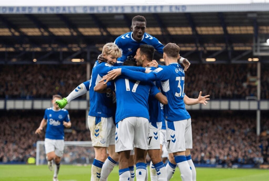 Everton vs Crystal Palace Predicted Lineups. Image Credits:- Getty Images.