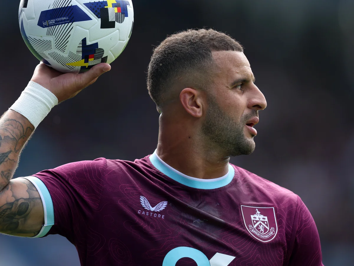 Burnley vs Sunderland Predicted Lineups. Image Credits: Sky Sports.